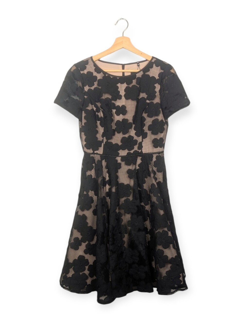 By Shani Black Floral Lace Fit & Flare Cocktail Dress Short Sleeve Size 4 NWT